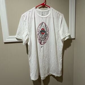 Nike White Short Sleeve Tee‎